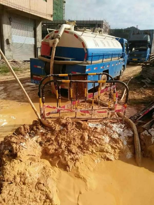 加乐镇工地淤泥清淤